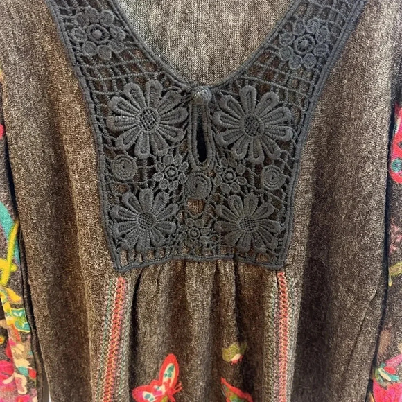 ARYEH Boho Artsy Peasant Floral Print Lace Crochet Mixed Media Long Sleeve Dress - Picture 4 of 10